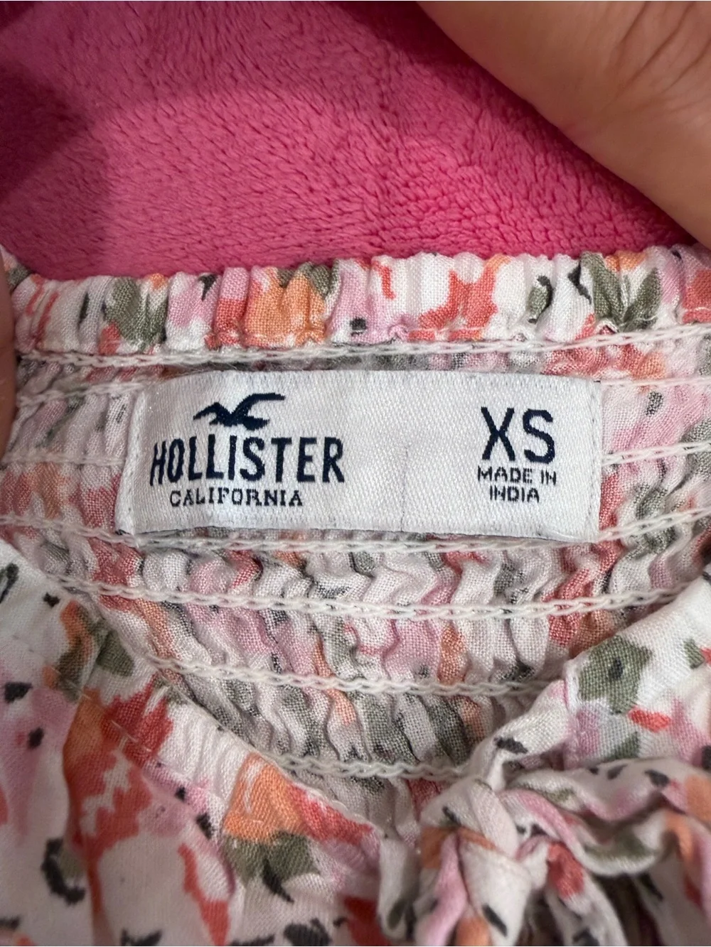 Hollister Pink Orange Floral Puff Sleeve Crop Top